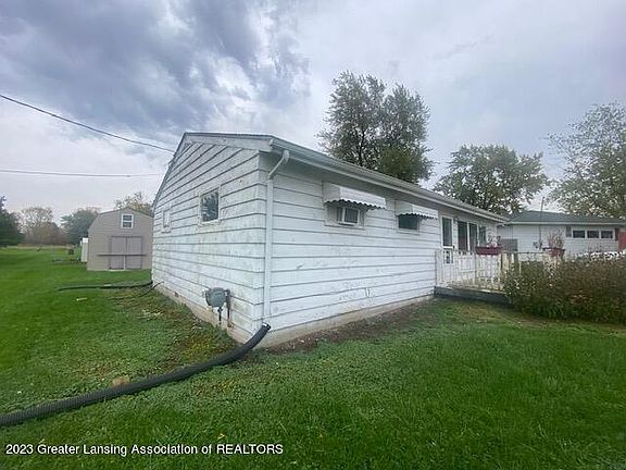 3rd image of 302 N Kingsley St