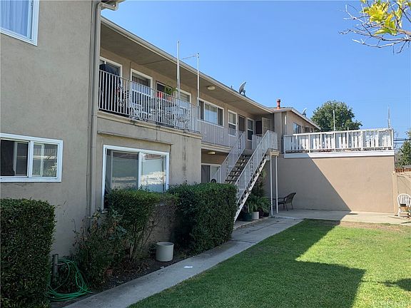 4th image of 7021 Fulton Ave