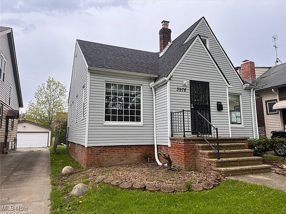 2nd image of 3976 E 154th St