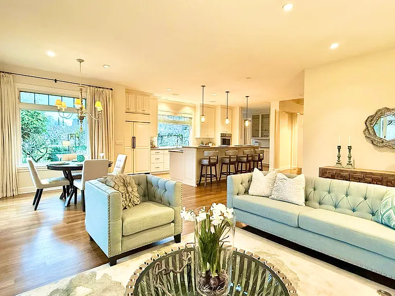 9676 Evergreen Dr NE — Photo 25