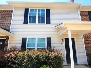 55 Wolf Creek Ln, Lillington, NC 27546