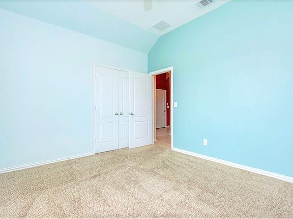 5th image of 8028 Bassano Dr