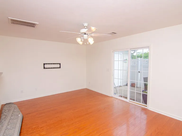 1790 Red Jacket Dr — Photo 6