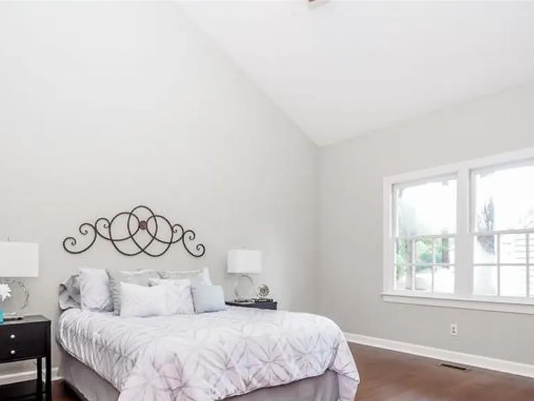 1705 Briarforest Pl — Photo 11