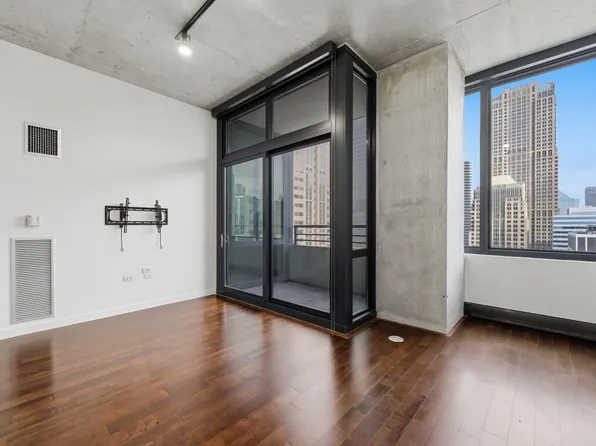 235 W Van Buren St, Chicago, IL