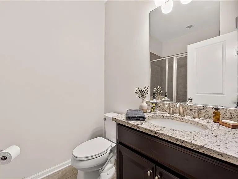 1020 Kendall Grove Ct — Photo 12