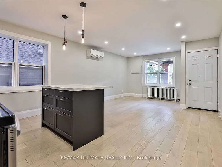 8 Grafton Ave #MAIN — Photo 5