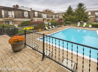 249 E Reynolds Rd APT 08, Lexington, KY 40517