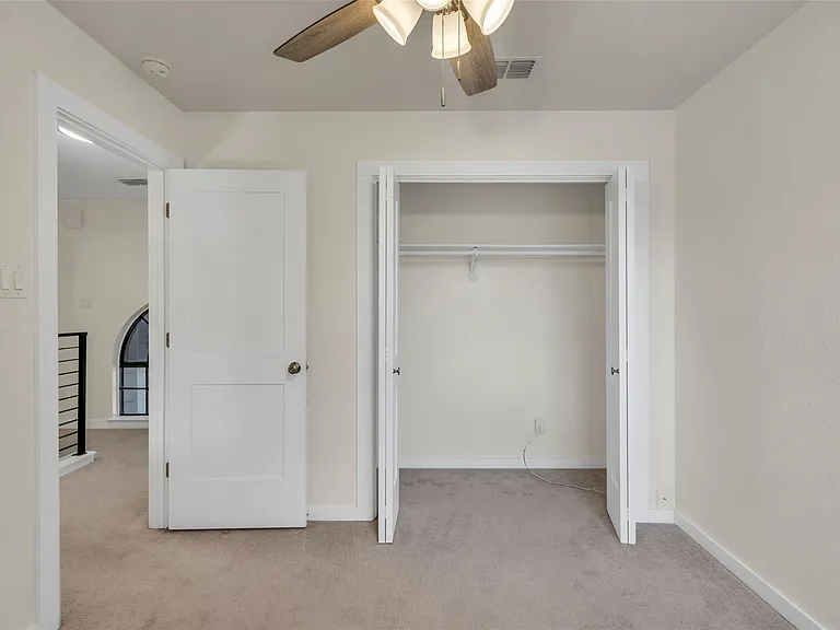 12312 Yarmont Way — Photo 26
