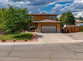 1401 Fir Ct, Rifle, CO 81650