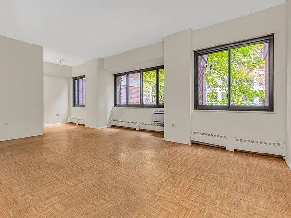 333 Pearl St APT 1G, New York, NY 10038