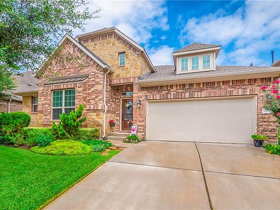 2nd image of 2731 Grand Oaks Loop