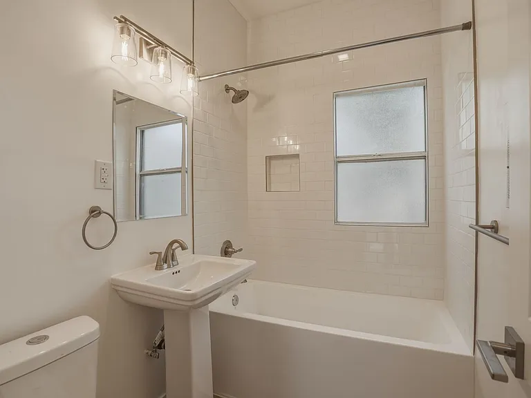 2317-2321 Ocean Park Blvd — Photo 21