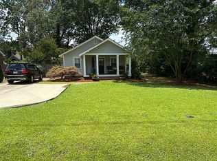 6 Carter Dr, Greenville, SC 29607