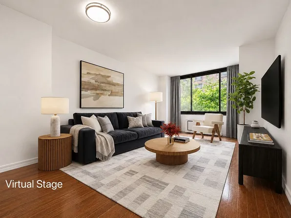 300 Albany St APT 4L, New York, NY 10280