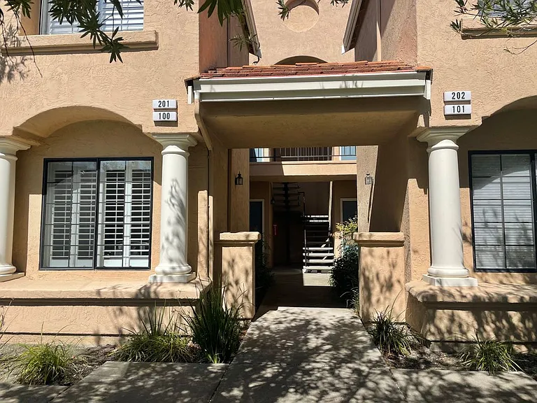 84 Tahoe Ct #202 — Photo 1