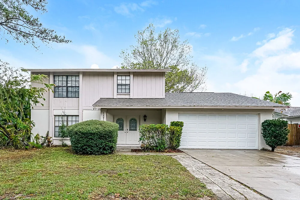 4 bed, 2.5 bath, 2019 sqft, $3,045 — Photo 1