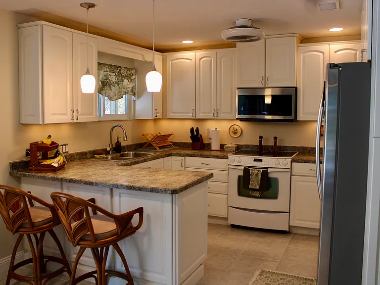 607 Johnson Dr — Photo 3