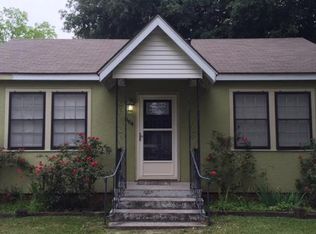 864 Iris St, Baton Rouge, LA 70802