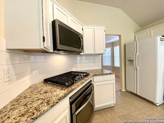 6635 Shady Bend Dr — Photo 12