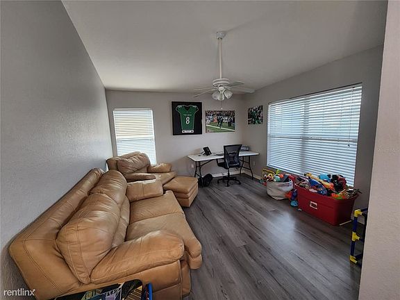 5th image of 6817 Hunters Crossing Blvd