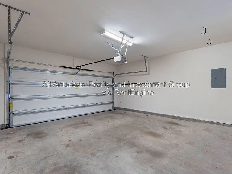 406 Peoria Blvd — Photo 27