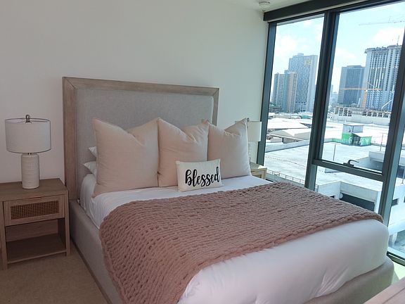 3rd image of 600 Ala Moana Blvd #1003
