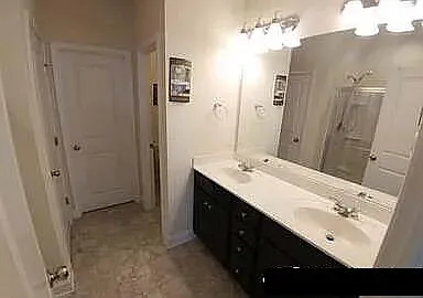 1168 Amelia Park Dr — Photo 16