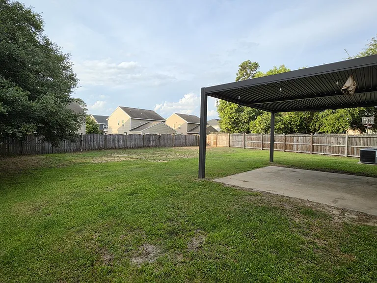 147 Niblick Dr — Photo 30