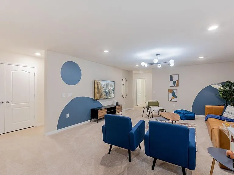 7215 Oakmoss Loop — Photo 70