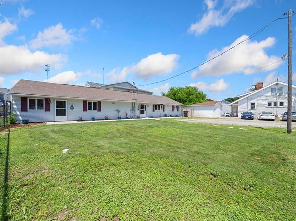 389 Loraine Ave, Put In Bay, OH 43456