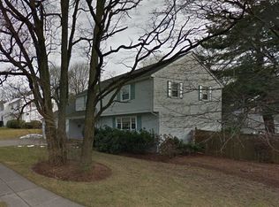 970 Commonwealth Ave, Newton, MA 02459