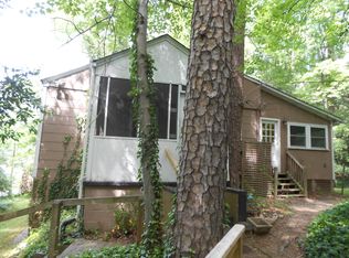 1132 Roosevelt Dr APT A, Chapel Hill, NC 27514