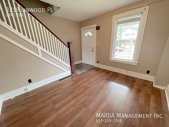 4th image of 3219 Linwood Pl