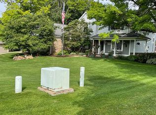 8644 Hancock Dr, White Lake, MI