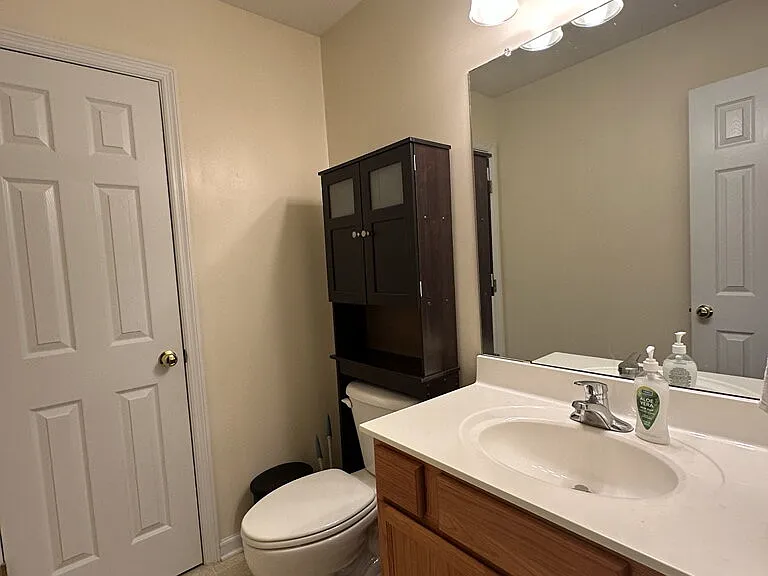 300 Shifting Winds Dr — Photo 6