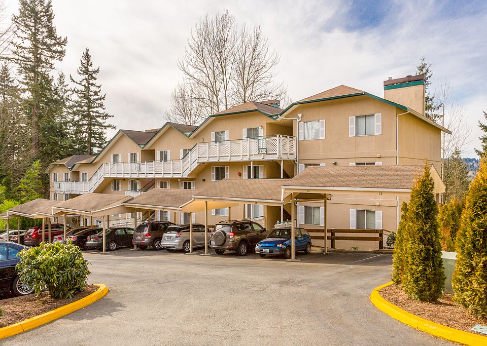 1st image of 8805 166th Ave NE APT B01