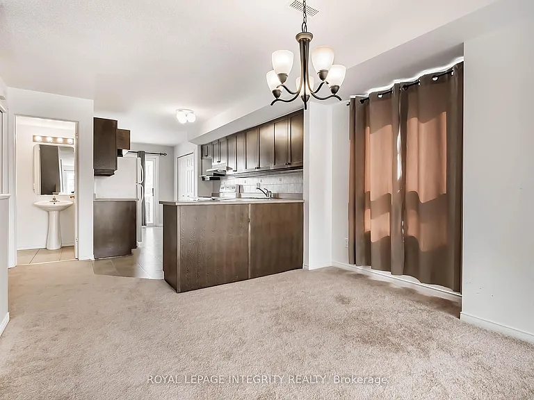 888 Longfields Dr — Photo 24