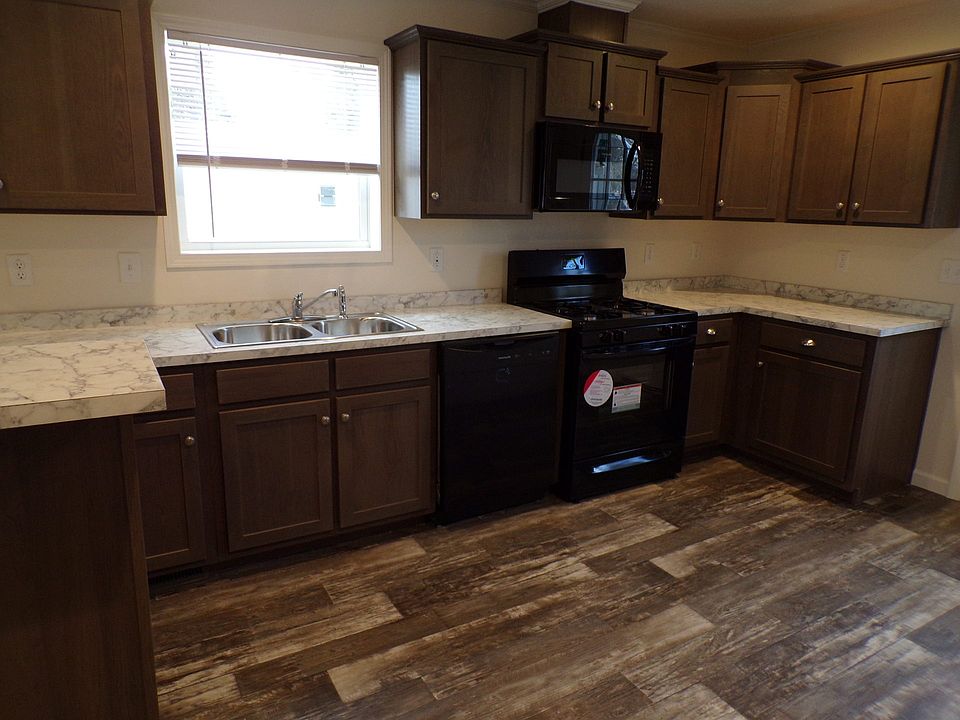 1st image of 2 Willow Dr #Oemael