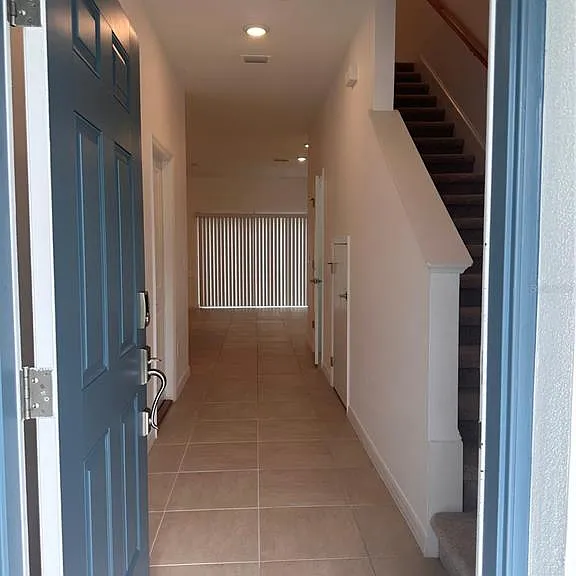 2358 Paravane Way — Photo 6