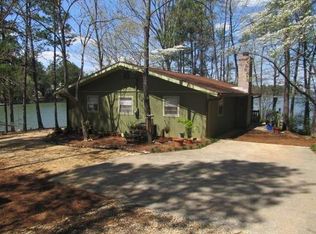 301 Cherokee Cv, Tallassee, AL 36078