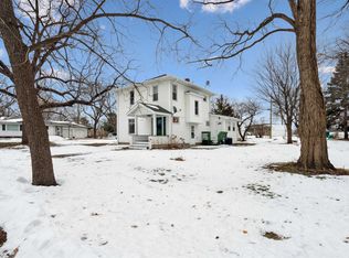 101 Gay St, Delhi, IA 52223