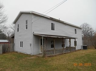 54913 Davenport Rd, South Bend, IN 46628