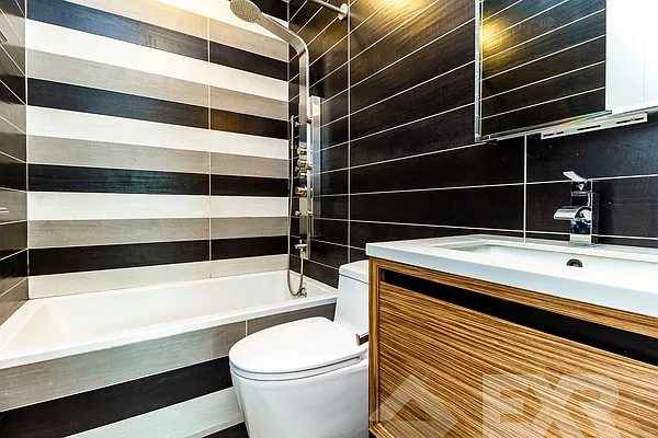 Rented by EXR | media 8