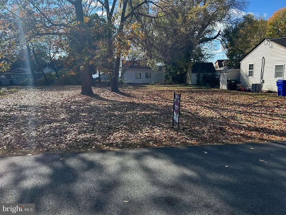 1st image of 11943 Neale Sound Dr
