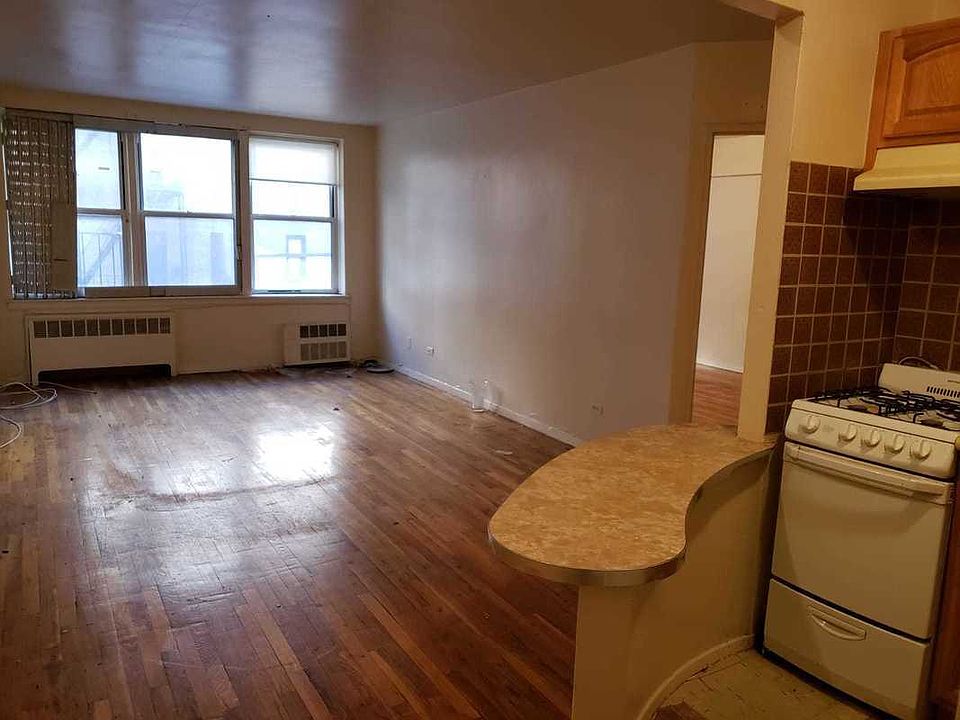 1st image of 330 E 19th St APT 3G