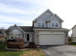1431 Whitehorse Ln, Bartlett, IL