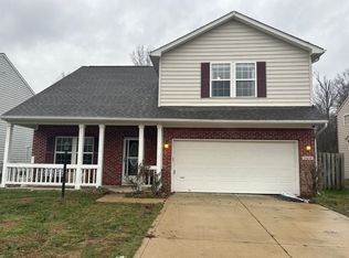 3030 Parkview Dr, Columbus, IN 47201