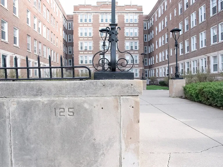 Legacy on Main — Photo 11