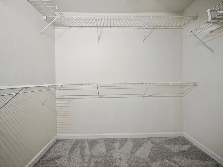 412 Nicewood Dr — Photo 25